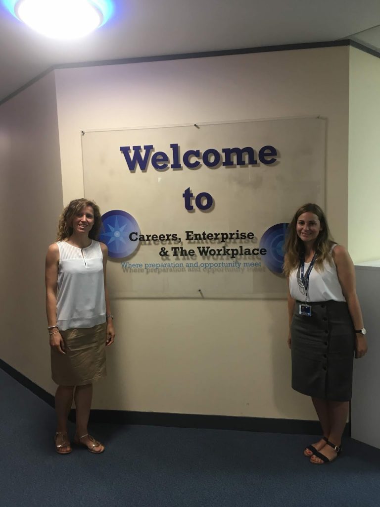 RU_18-768x1024-1 Reino Unido